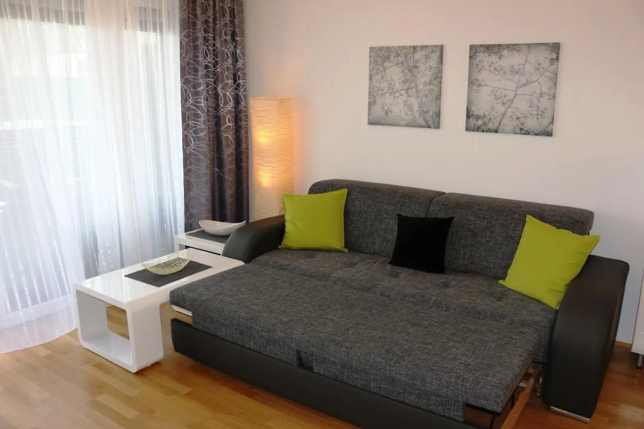 Modern Danube Apartment Vienna 0*,